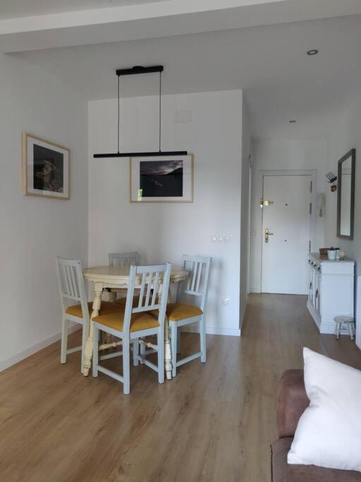 Appartement Moderno Con Oficina Y Balcon Madrid